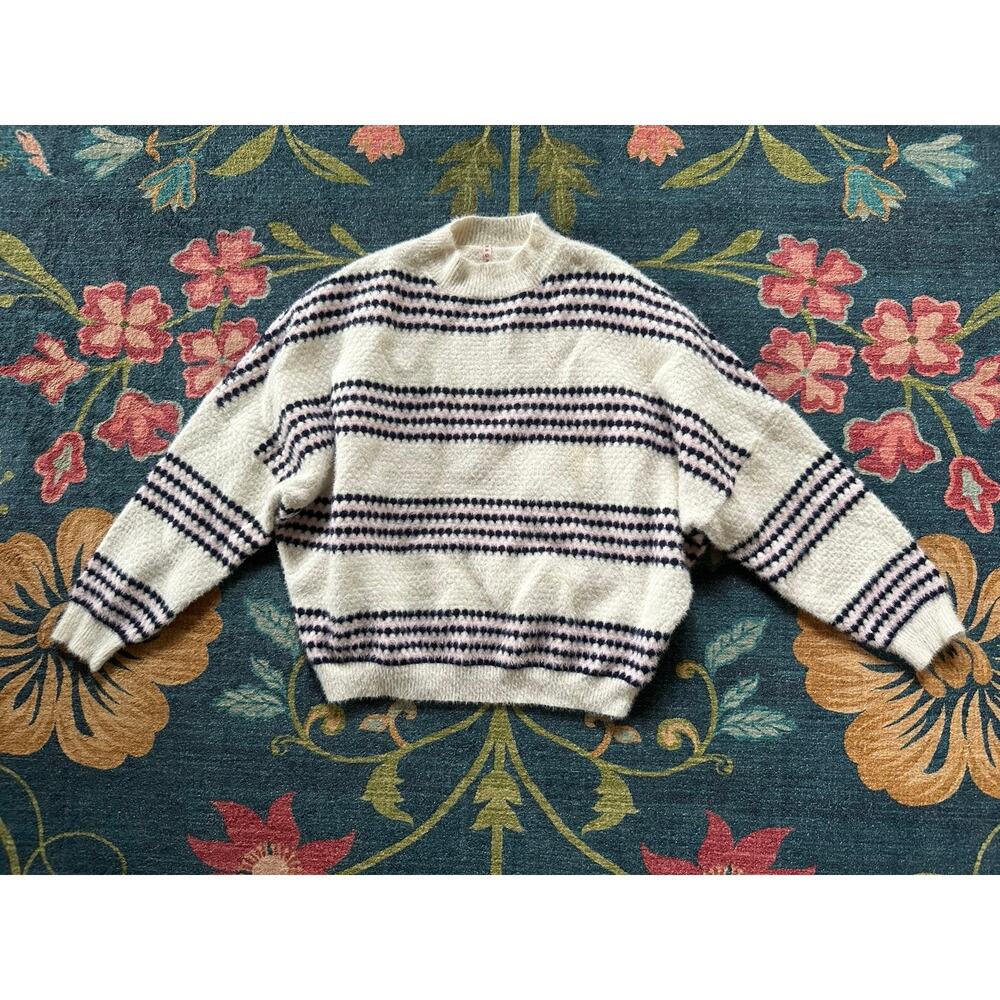 RAGA Striped Sweater Size Medium